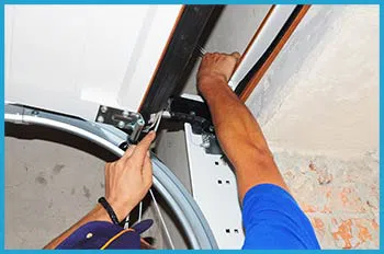 West Valley City Garage Door Service Repair West Valley City, UT 801-889-2349 - garage-door-maintenance-gr-16m